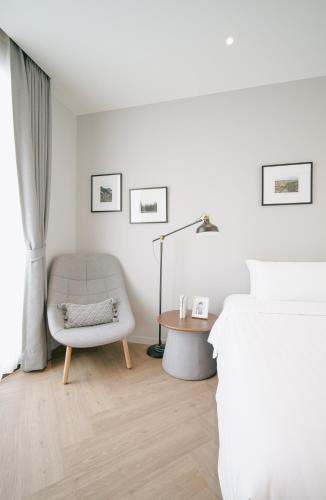 humble abode Bangkok Vacation Home - Tap to explore photos