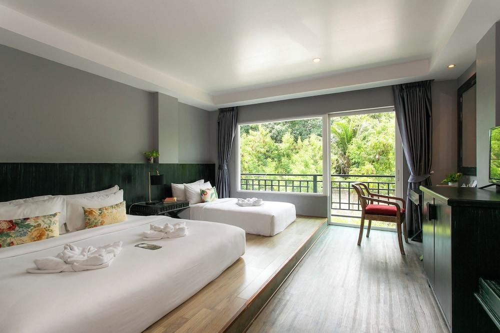 JALMIN Samui Hotel Room Type - Deluxe Triple Room