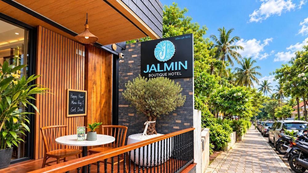 JALMIN Samui Hotel