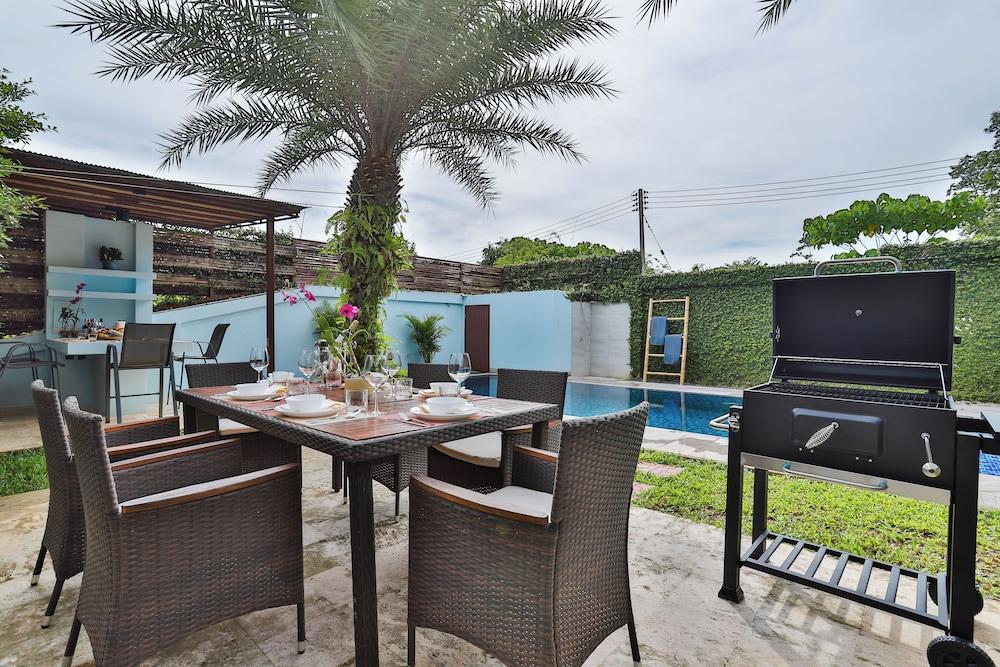 Cliff Haven Villa Krabi - Tap to explore photos