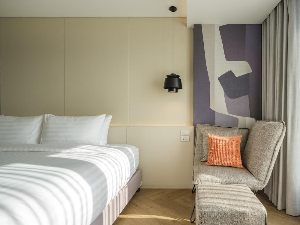 Stay Plus Hotel Bangkok Room Type - Comfort Double Room