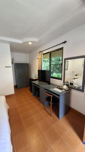 Oceanview Bungalows by EAT, Karon Beach Room Type - Standard Bungalow