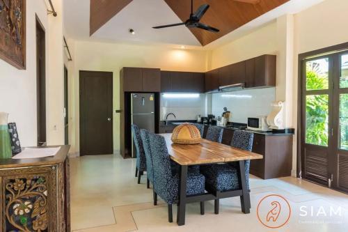 Villa Bang Kao 3Br Private Pool & Walk to Beach - Tap to explore photos