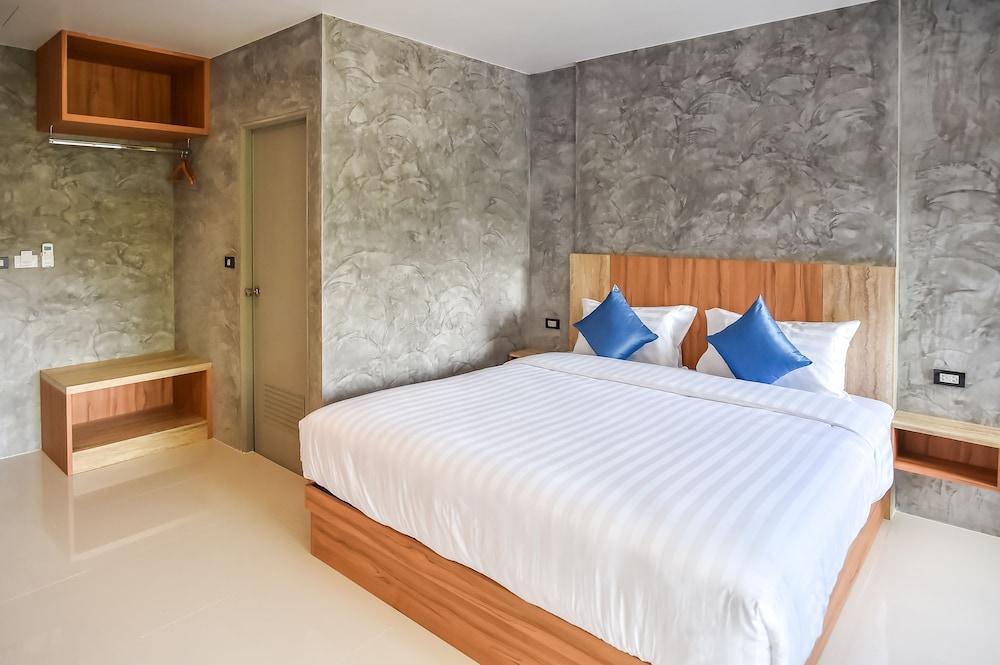 Dee Homestay Room Type - Standard Double Room