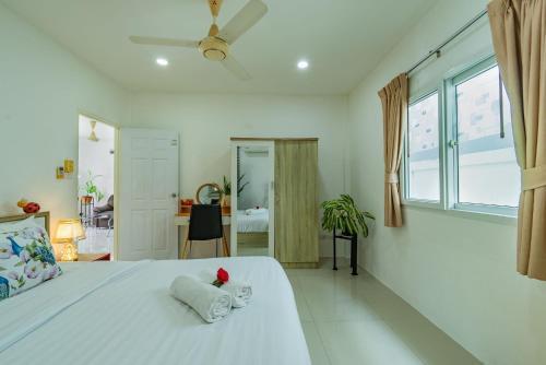 Star Private Pool Villa Peaceful 2 Br Tropical Hill - Tap to explore photos