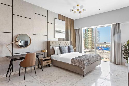 Silkhaus Large Studio | Central Park Tower | DIFC - Tap to explore photos