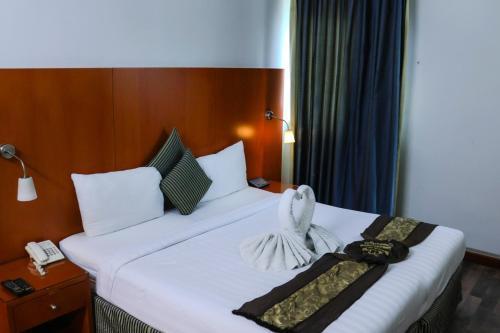 BOONMAX Hotel - Tap to explore photos