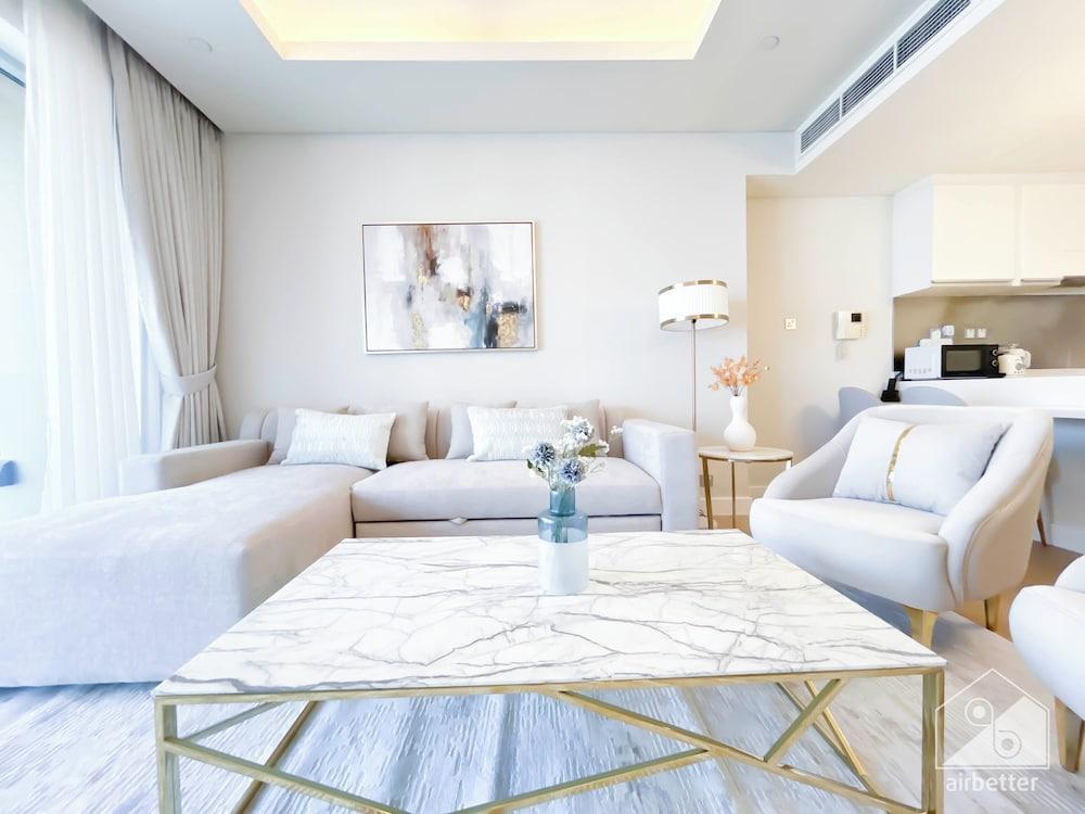 Luxury at Former Address Dubai Mall With Balcony - Tap to explore photos