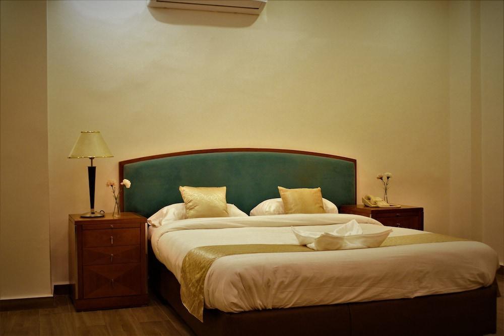 New MerryLand Hotel Room Type - Family Suite