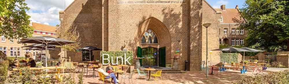 Bunk Hotel Amsterdam - Tap to explore photos