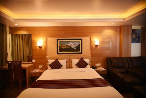 Hotel Middle Path & Spa