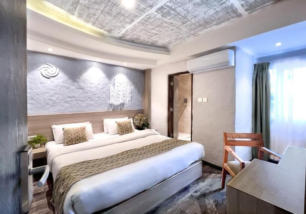 Vastu Boutique Hotel Room Type - Deluxe Double Room