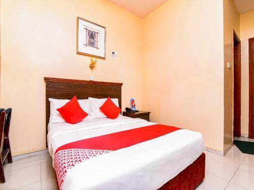 Melody Queen Hotel by AURA Room Type - Standard Double Room
