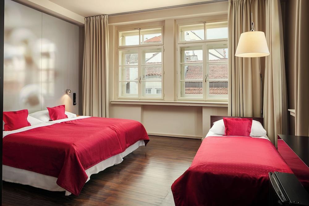 Hotel Perla Room Type - Double Room with Extra Bed