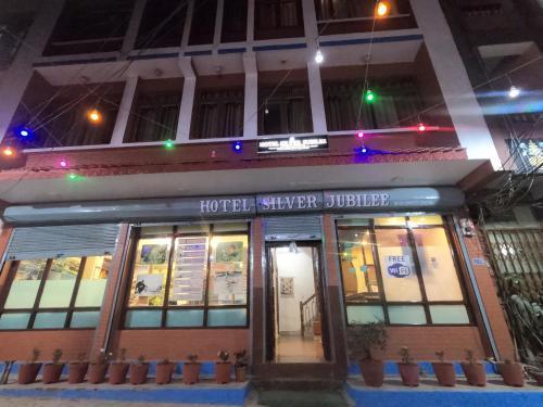Hotel Silver Jubilee - Tap to explore photos