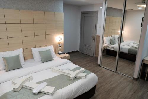 Nishan Hotel Room Type - One-Bedroom Suite