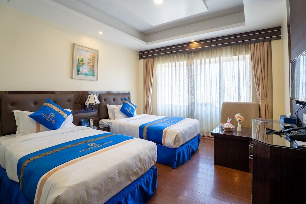 Shangrila Blu Hotel Room Type - Deluxe Twin Room
