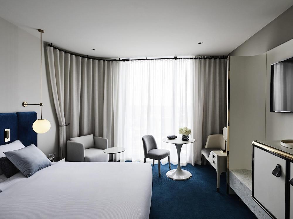 Hotel Chadstone Melbourne - MGallery by Sofitel Room Type - Classic Room, 1 King Bed