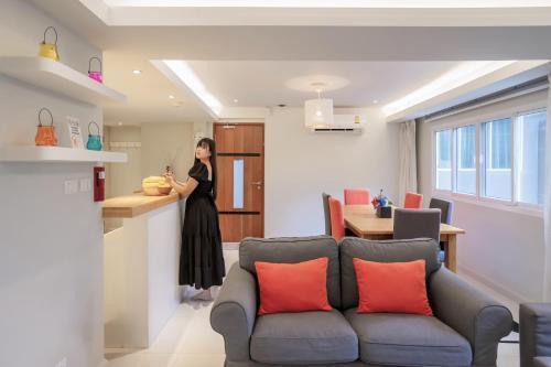 Tinidee Trendy Bangkok Khaosan - Tap to explore photos