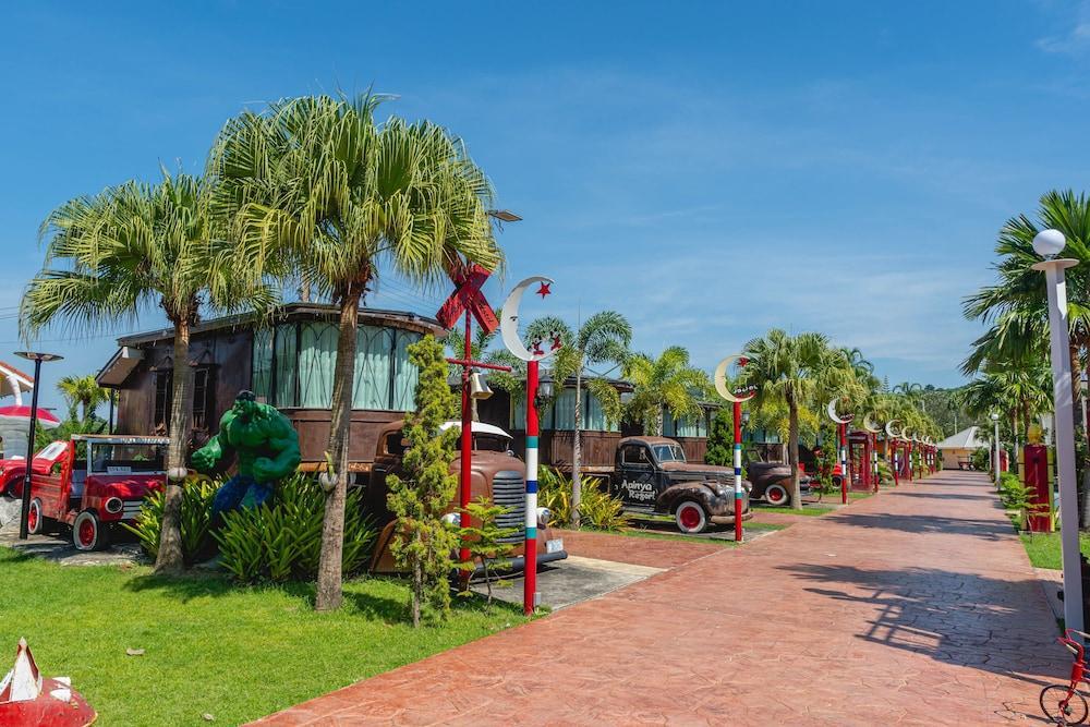 Apinya Resort Bangsarey - Tap to explore photos