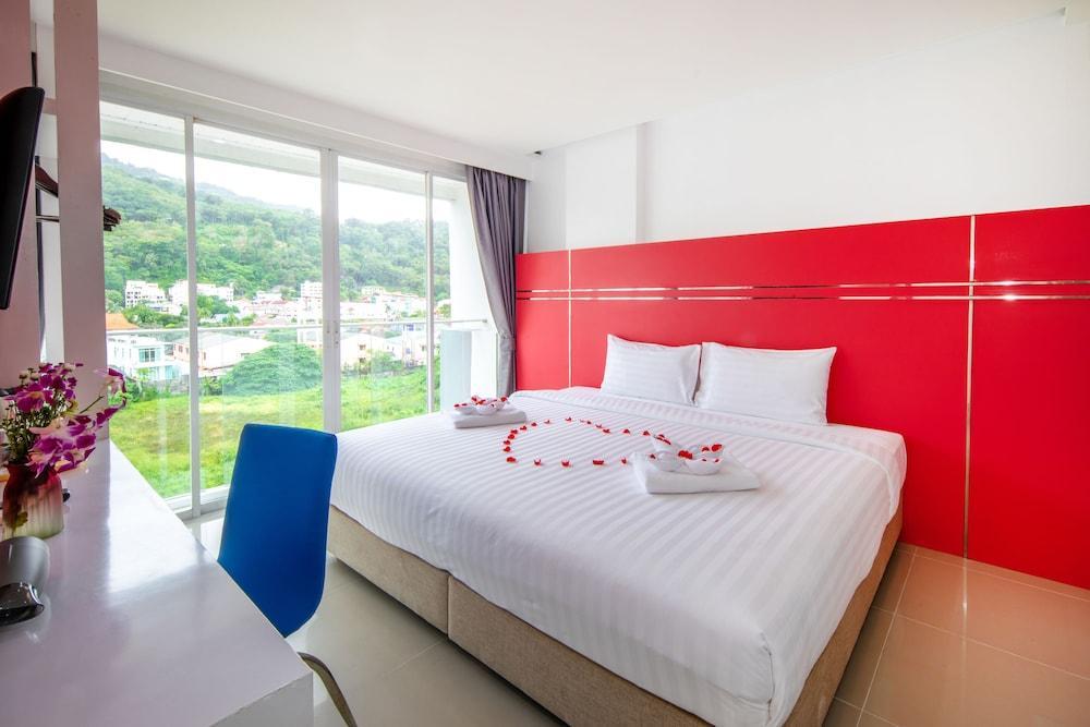 Patong Diamond Hotel - Tap to explore photos
