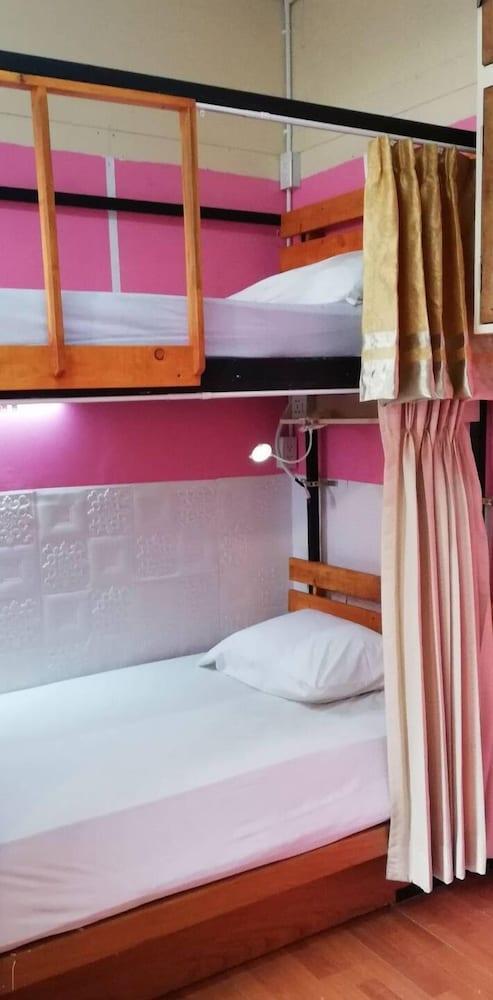 OKHOME HOSTEL Room Type - Basic Shared Dormitory