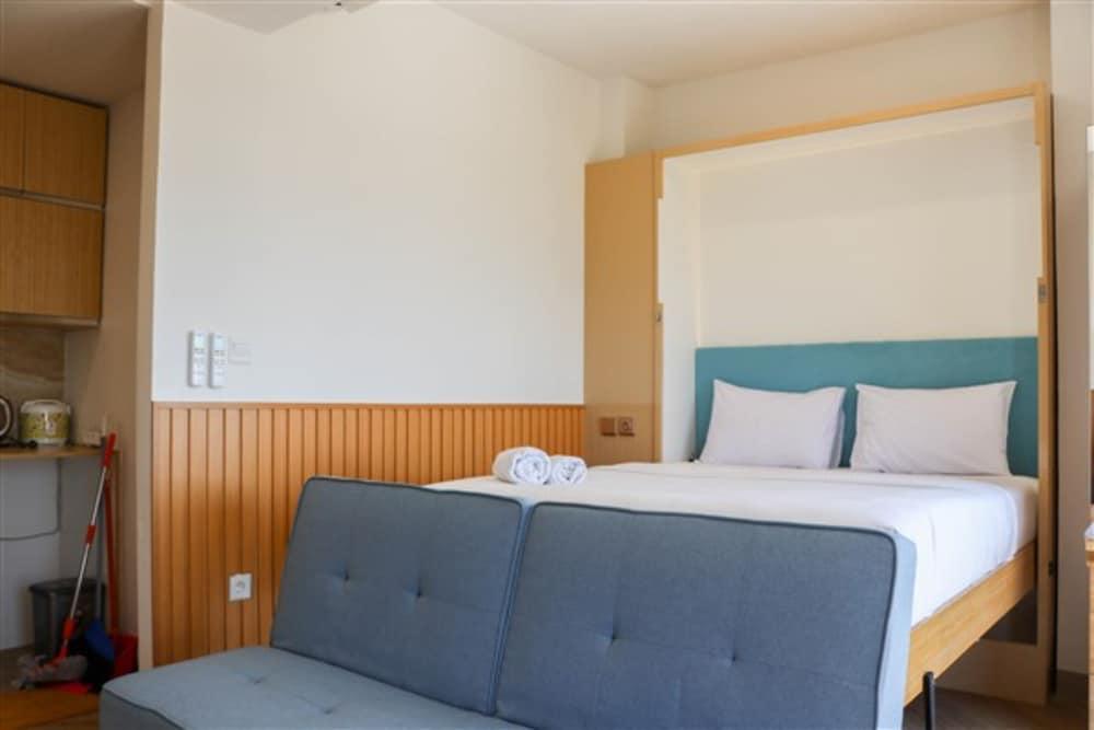 Spacious And Cozy Studio Tokyo Riverside Pik 2 Apartment