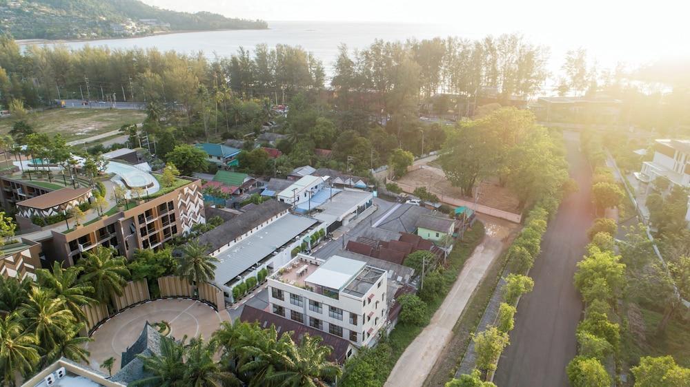 Club 22 Kamala Suites - Tap to explore photos