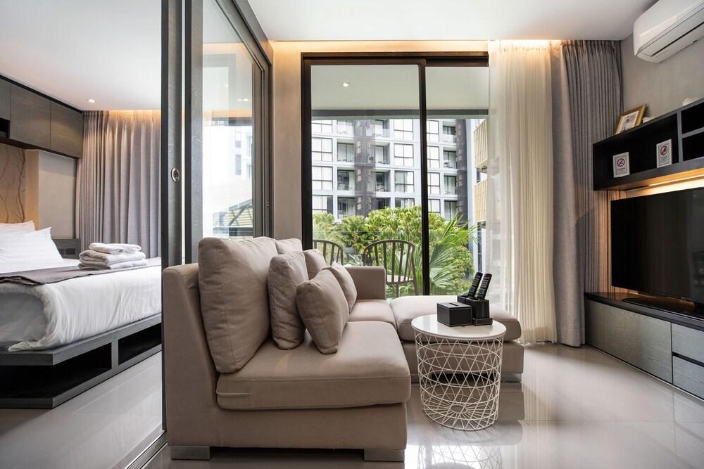 Citygate Kamala Residence P204 - Tap to explore photos