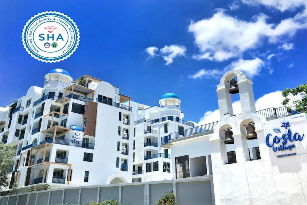 Costa Village Jacuzzi Bangsaray - Tap to explore photos