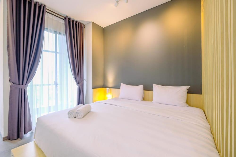 Nice And Enjoy Studio At Sudirman Suites Apartment - Tap to explore photos