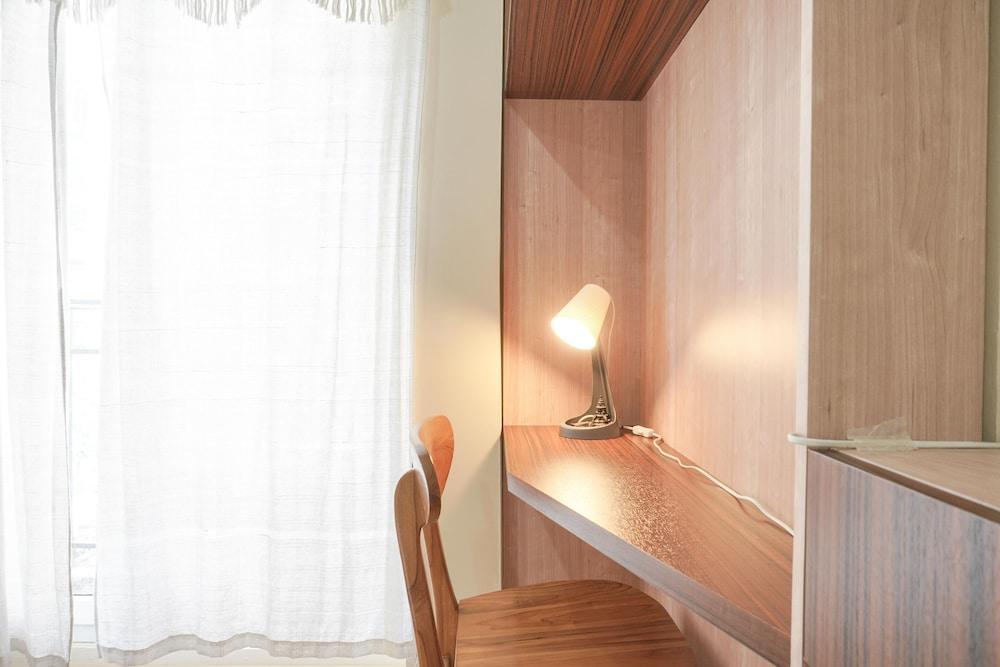 Nice And Elegant Studio At Sunter Park View Apartment - Tap to explore photos