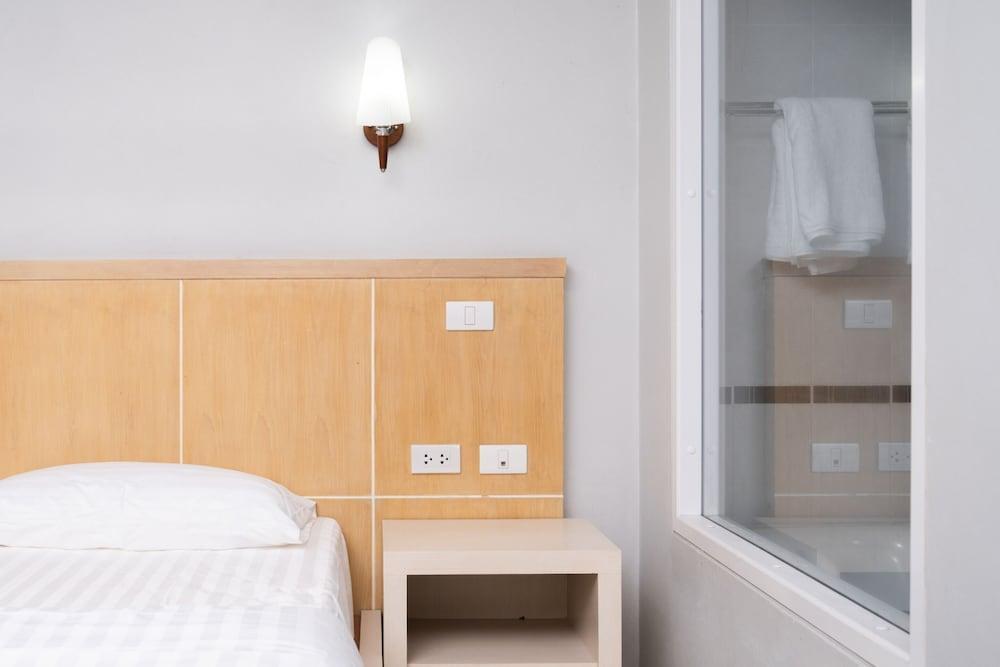 GP House Phuket Room Type - Deluxe Double Room