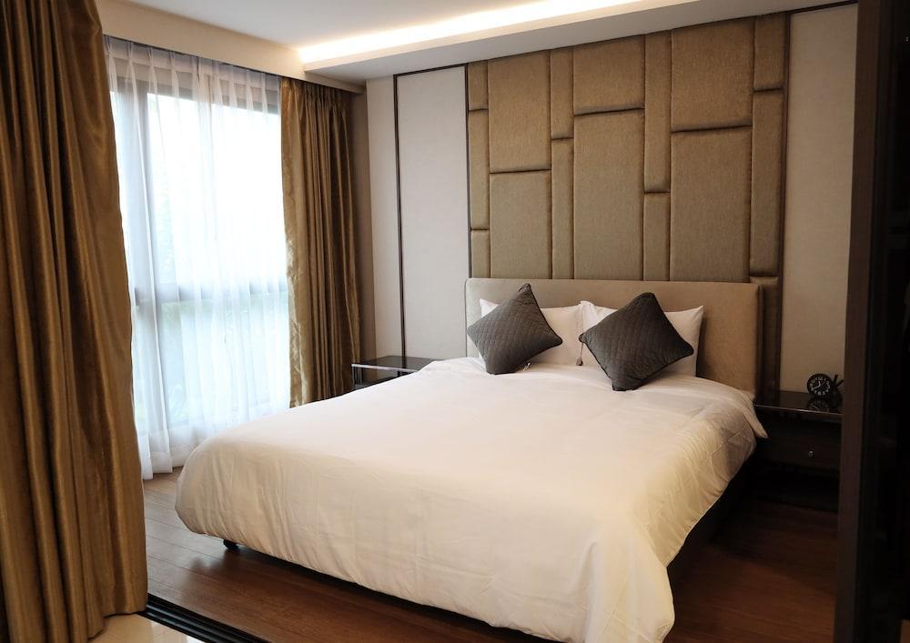 Panora Phuket Condominium - Tap to explore photos