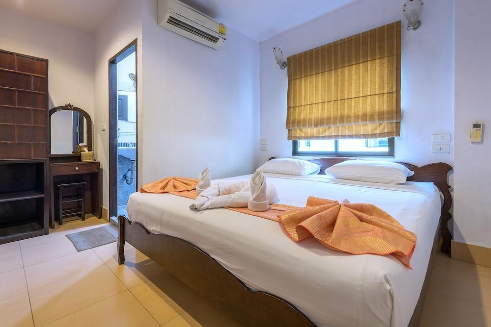 Again Thaicharm House at Patong Beach - Tap to explore photos
