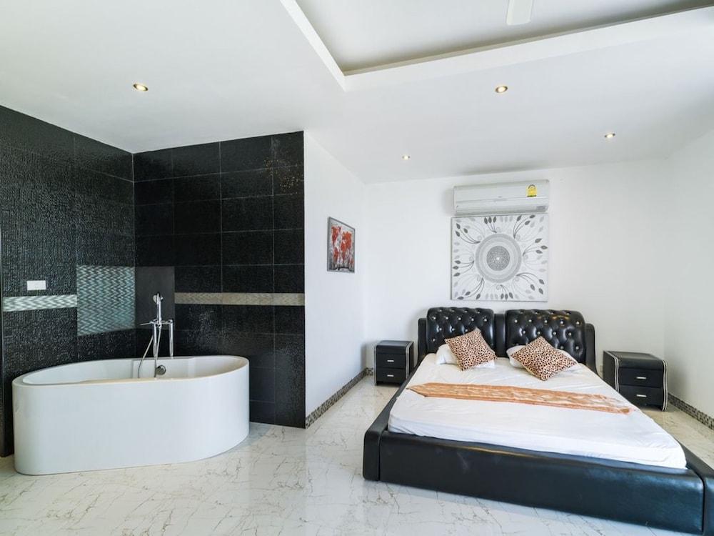 3 Bedroom Sea View Villa 2 - Chaweng Noi SDV162-By Samui Dream Villas - Tap to explore photos