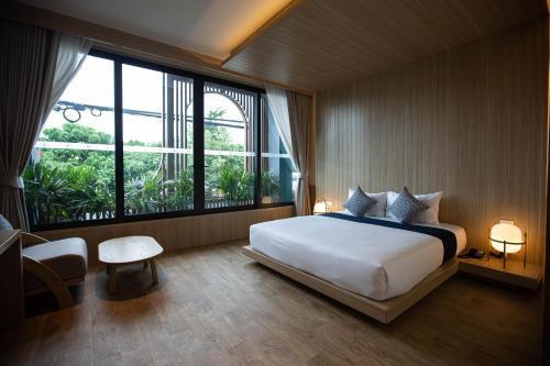 The Arch Phuket Hotel Room Type - Family Room