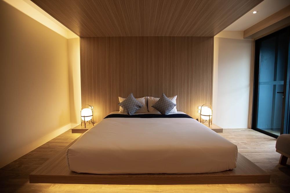 The Arch Phuket Hotel Room Type - Superior Double Room, Mountain View