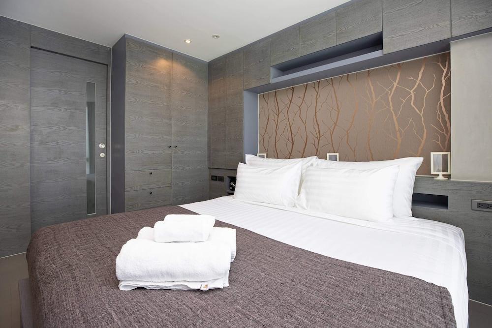 Citygate Kamala Residence B605 - Tap to explore photos
