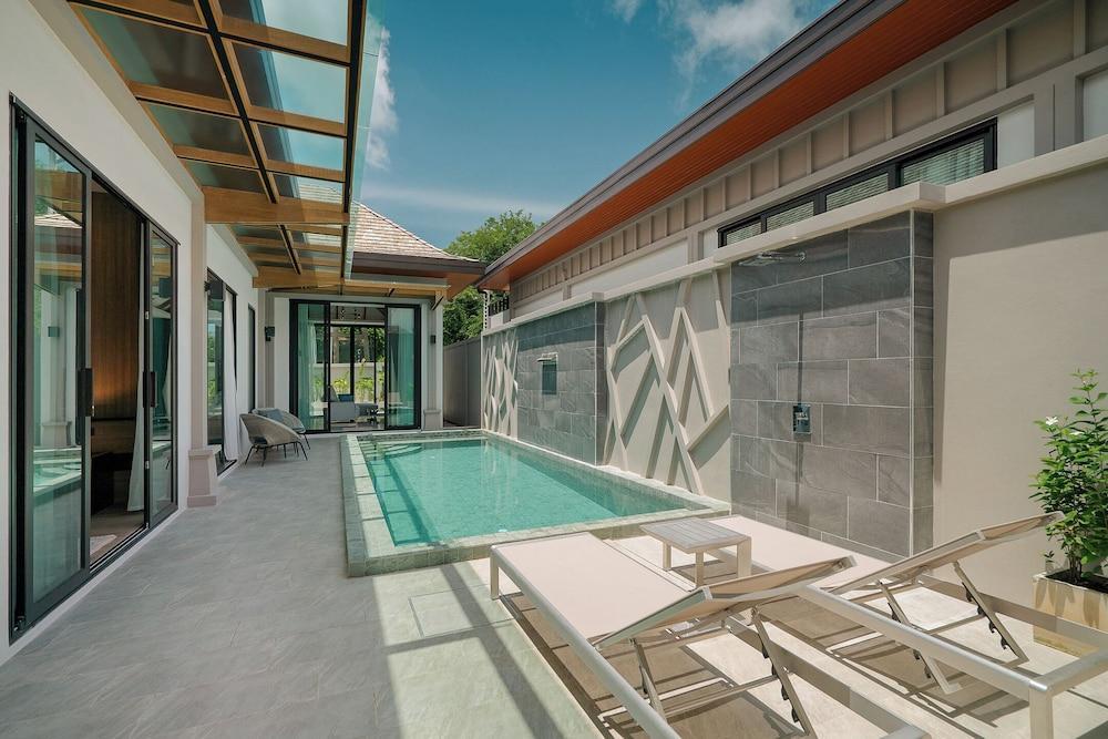 Rawayana Villas Room Type - Three-Bedroom Deluxe Pool Villa - Central