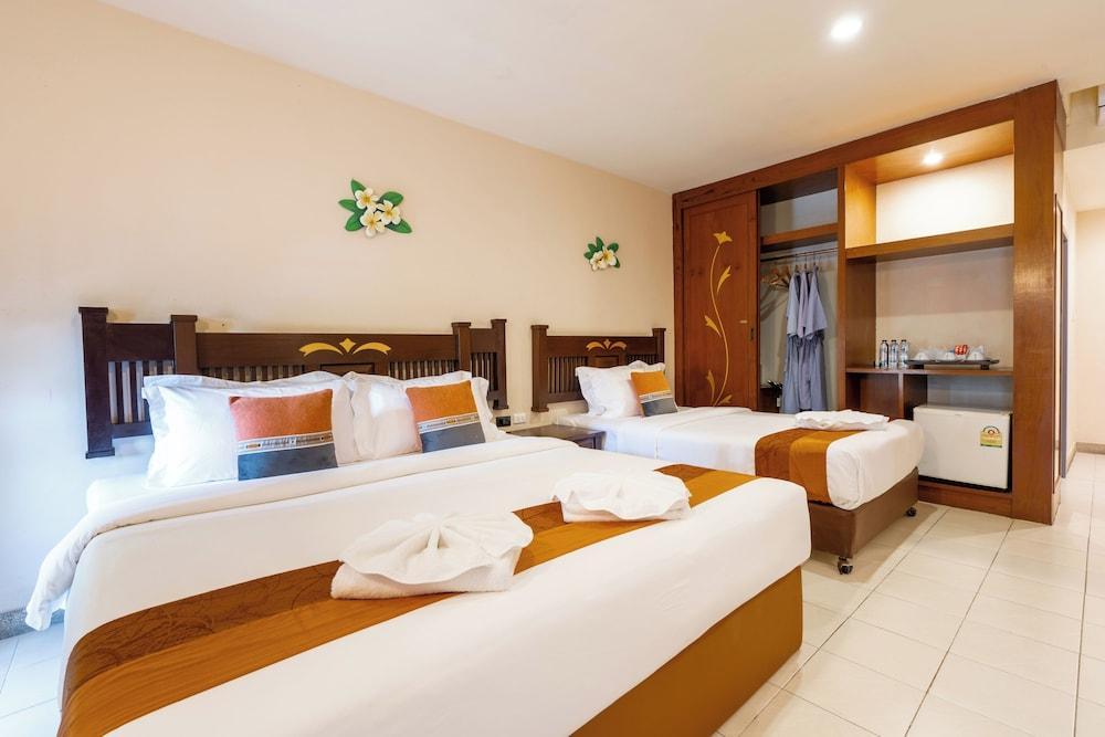 Phuket Leelavadee Hua Ting Resort Room Type - Deluxe Triple Room Phuket Leelavadee Hua Ting Resort Room Type - Deluxe Triple Room