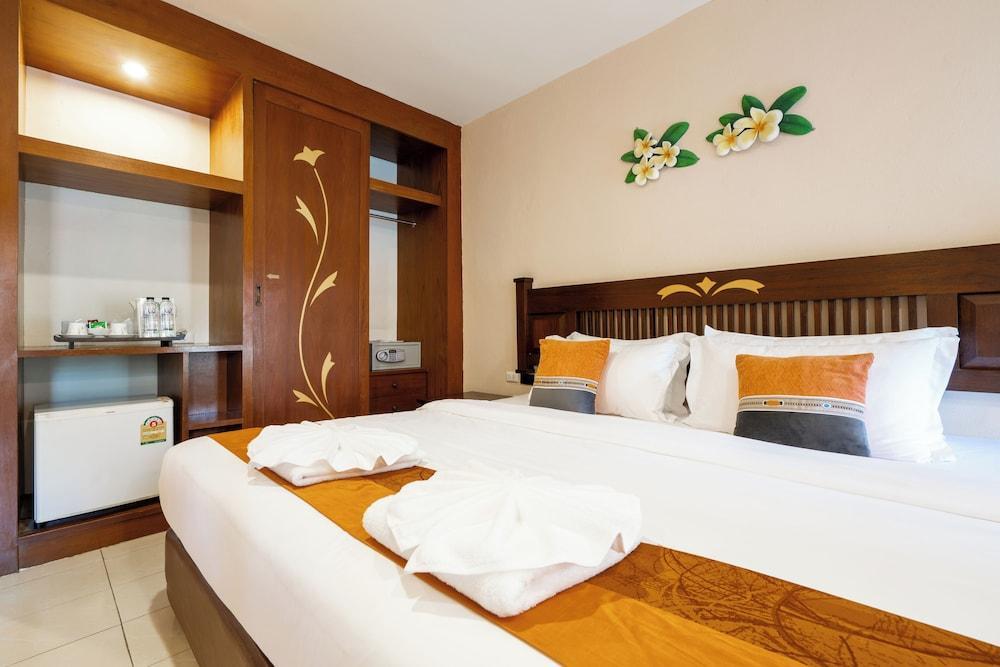 Phuket Leelavadee Hua Ting Resort Room Type - Deluxe Double or Twin Room