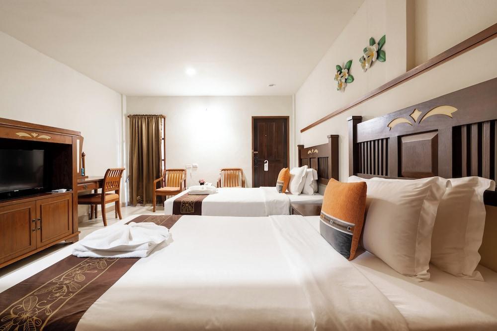 Phuket Leelavadee Hua Ting Resort Room Type - Standard Double or Twin Room