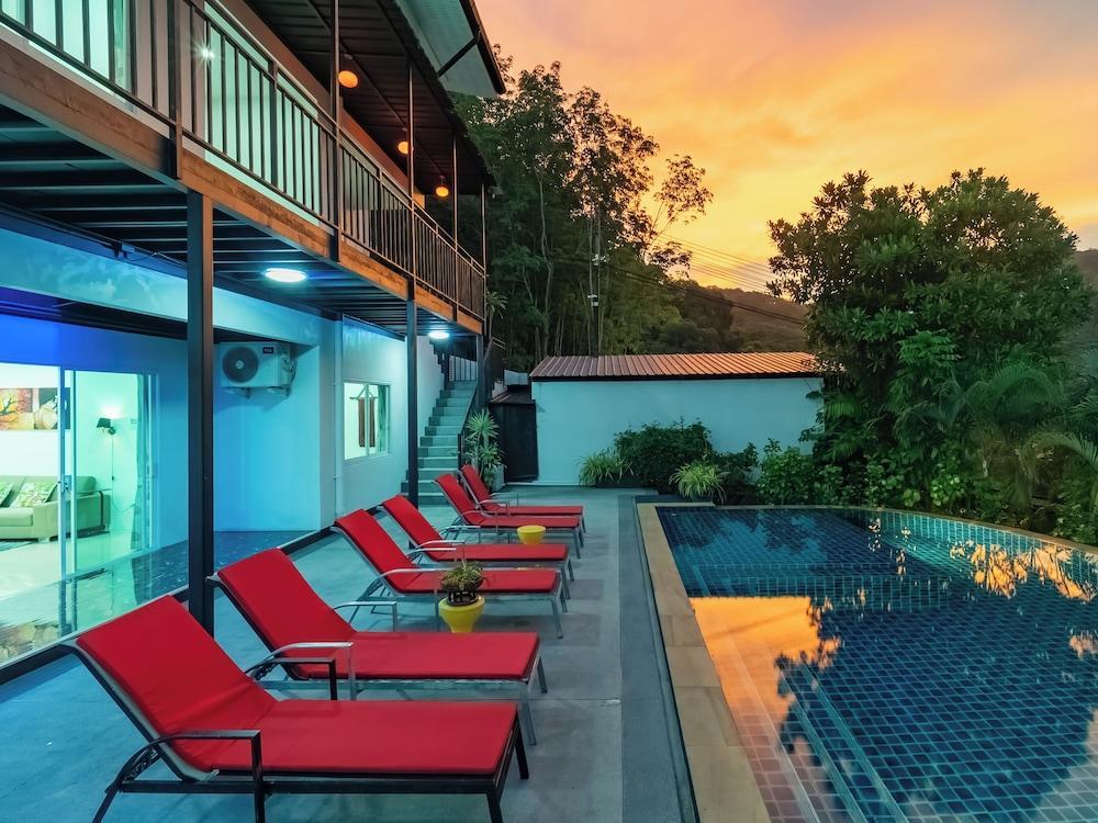 Villa Nap Dau Crown Private Pool Villa Phuket - Tap to explore photos