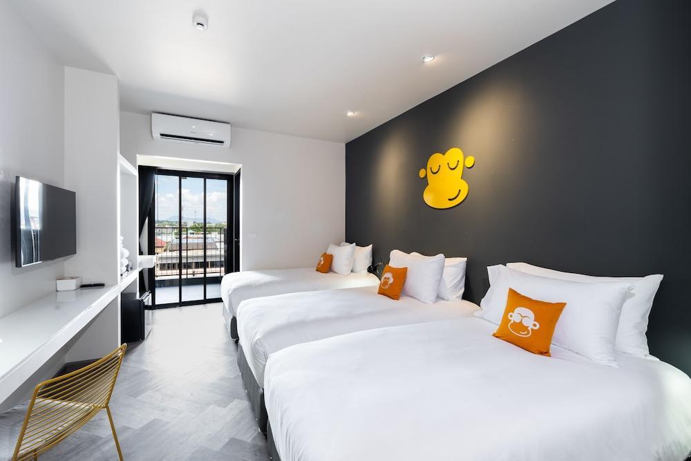 Blu Monkey Hub & Hotel Krabi Town Room Type - Deluxe Triple Room