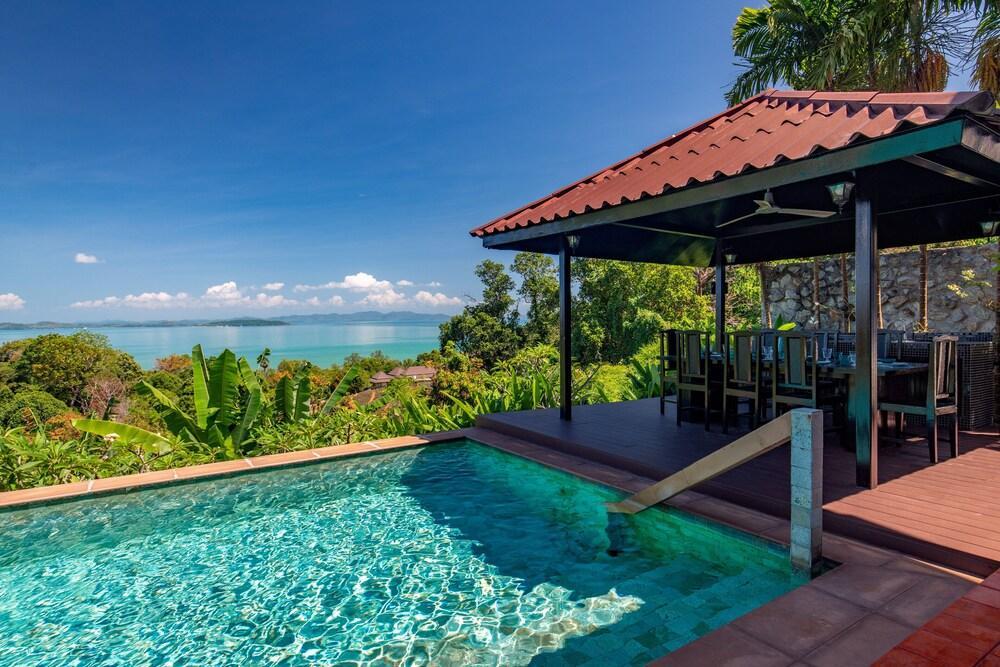 Picturesque 4br Cape Yamu Pool Villa - Tap to explore photos