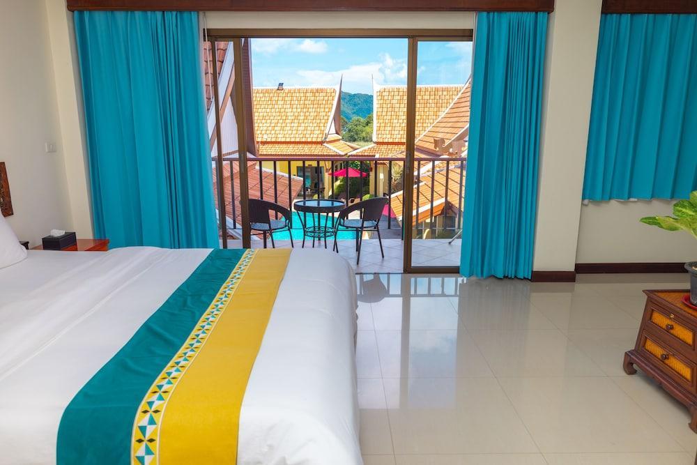 Kana Hotel Phuket Room Type - Standard Triple Room, Multiple Beds, City View Kana Hotel Phuket Room Type - Standard Triple Room, Multiple Beds, City View