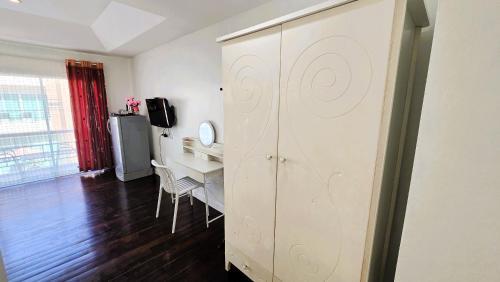Sea Boss Homestay - Tap to explore photos