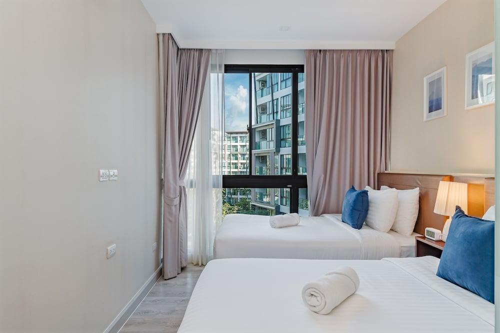 Wyndham Phuket Airport - Tap to explore photos
