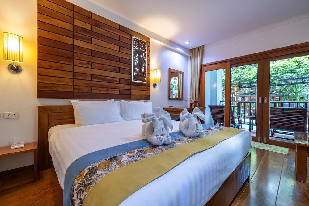 Meet Holiday Hotel Room Type - Signature Double Room